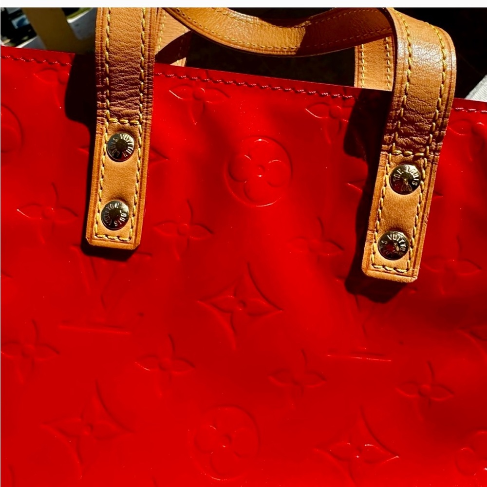 Authentic Louis Vuitton Red Vernis Monogram Tote Bag with Vachetta Handles - Picture 10 of 11